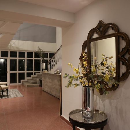 לאון Casa Massima Hotel מראה חיצוני תמונה