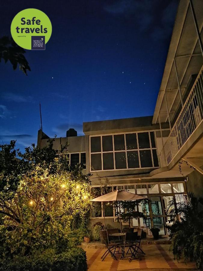 לאון Casa Massima Hotel מראה חיצוני תמונה