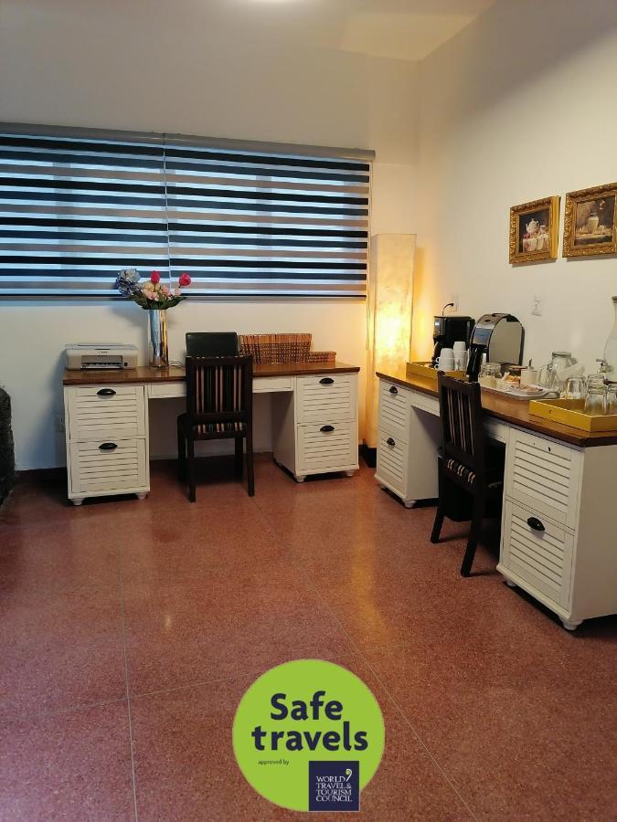 לאון Casa Massima Hotel מראה חיצוני תמונה