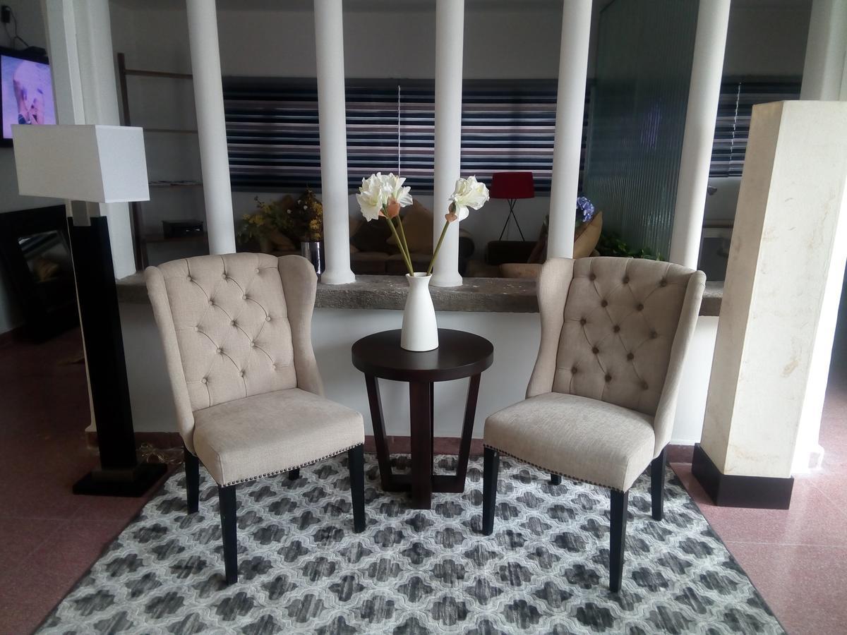 לאון Casa Massima Hotel מראה חיצוני תמונה