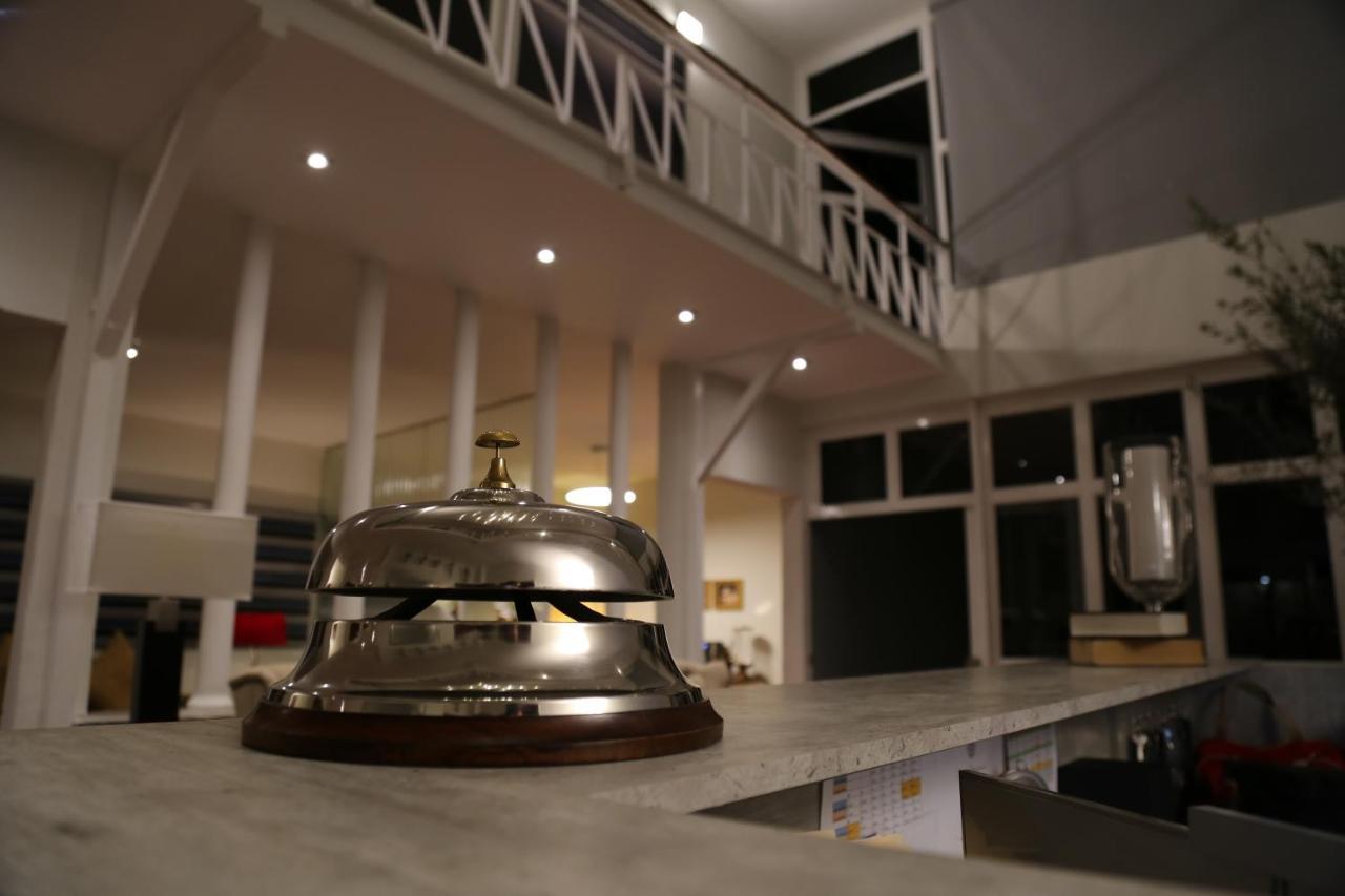 לאון Casa Massima Hotel מראה חיצוני תמונה